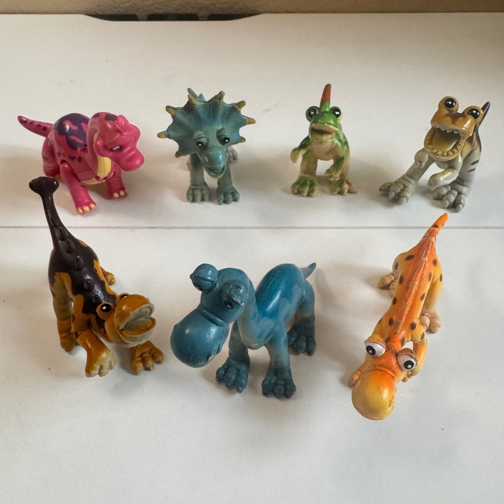 Gosnell Dinosaur Figure Lot 7pc 2017 BPA Free T-Rex Triceratops Colorful Toys